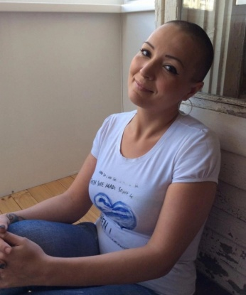 Камилла, 35
